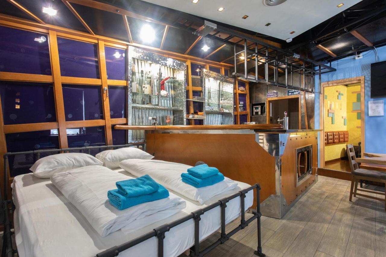 Stay In Pub Kamera Klub Apatment-City Center Ljubljana Kültér fotó