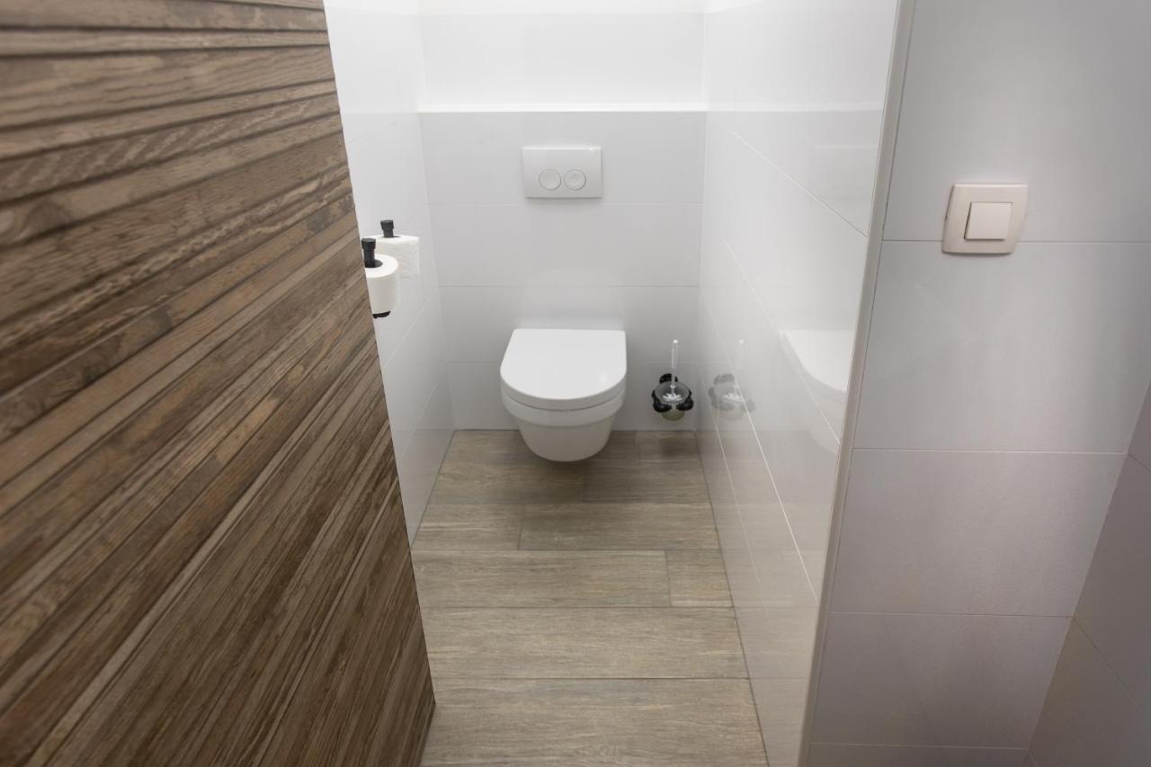 Stay In Pub Kamera Klub Apatment-City Center Ljubljana Kültér fotó