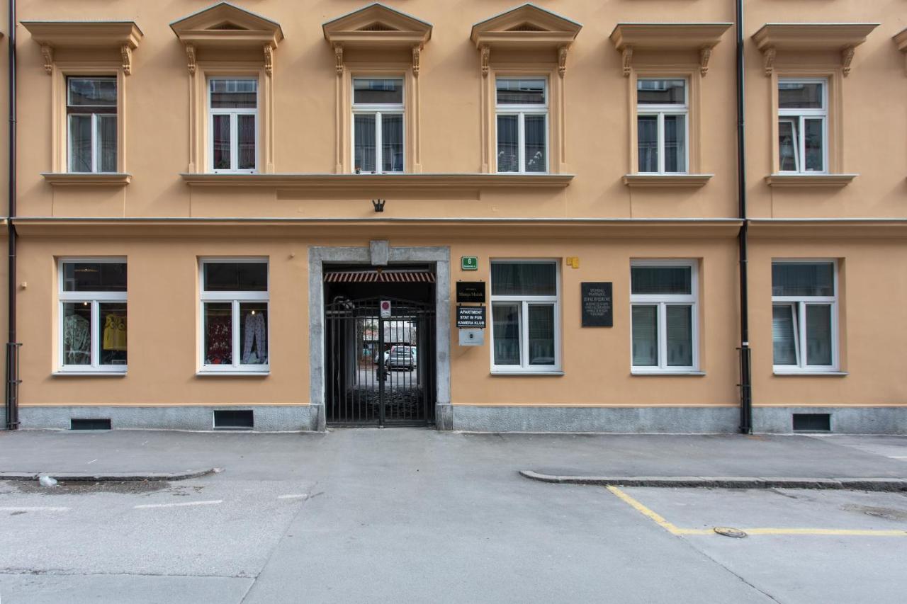 Stay In Pub Kamera Klub Apatment-City Center Ljubljana Kültér fotó