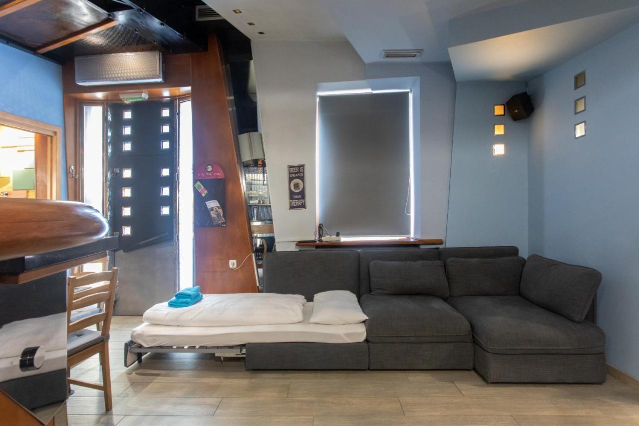 Stay In Pub Kamera Klub Apatment-City Center Ljubljana Kültér fotó