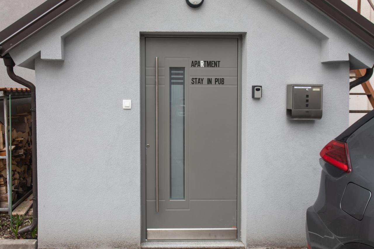 Stay In Pub Kamera Klub Apatment-City Center Ljubljana Kültér fotó