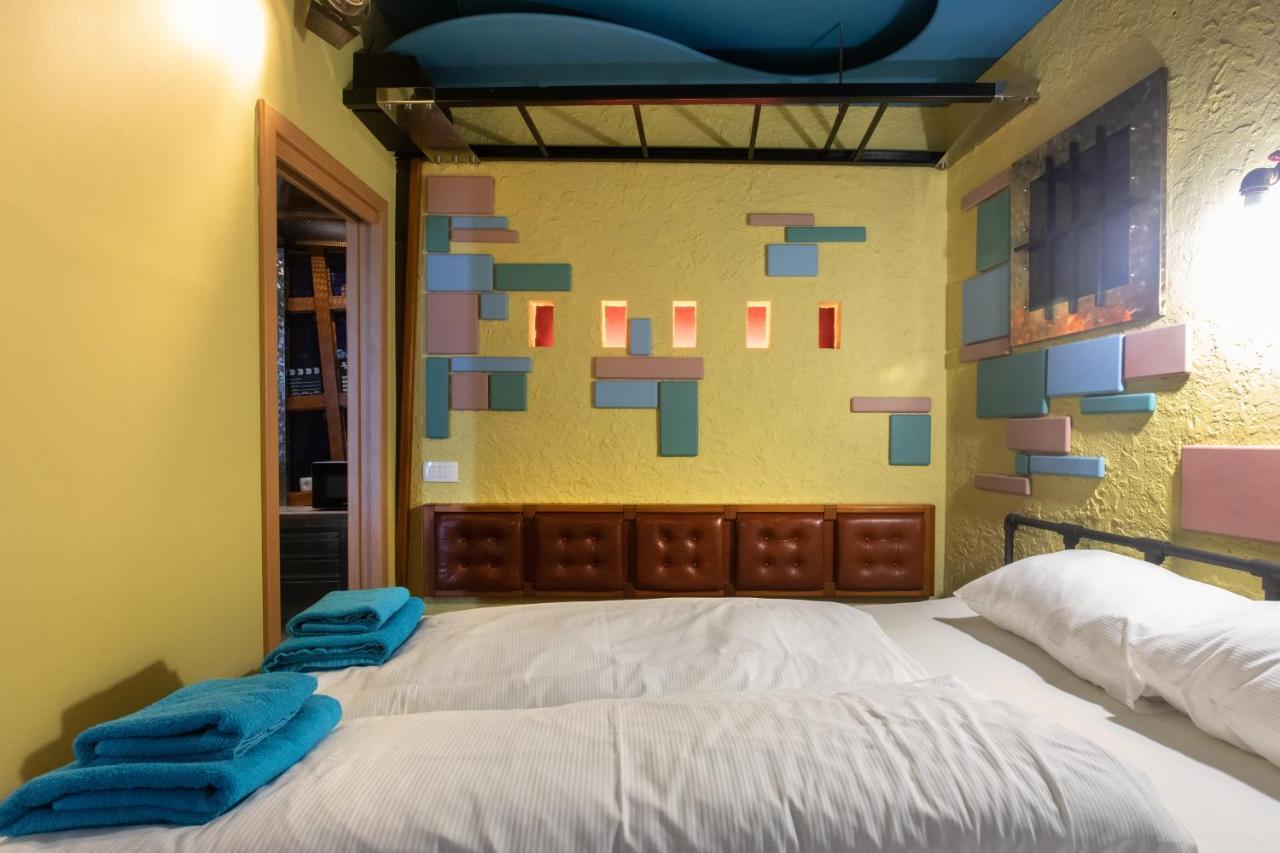 Stay In Pub Kamera Klub Apatment-City Center Ljubljana Kültér fotó