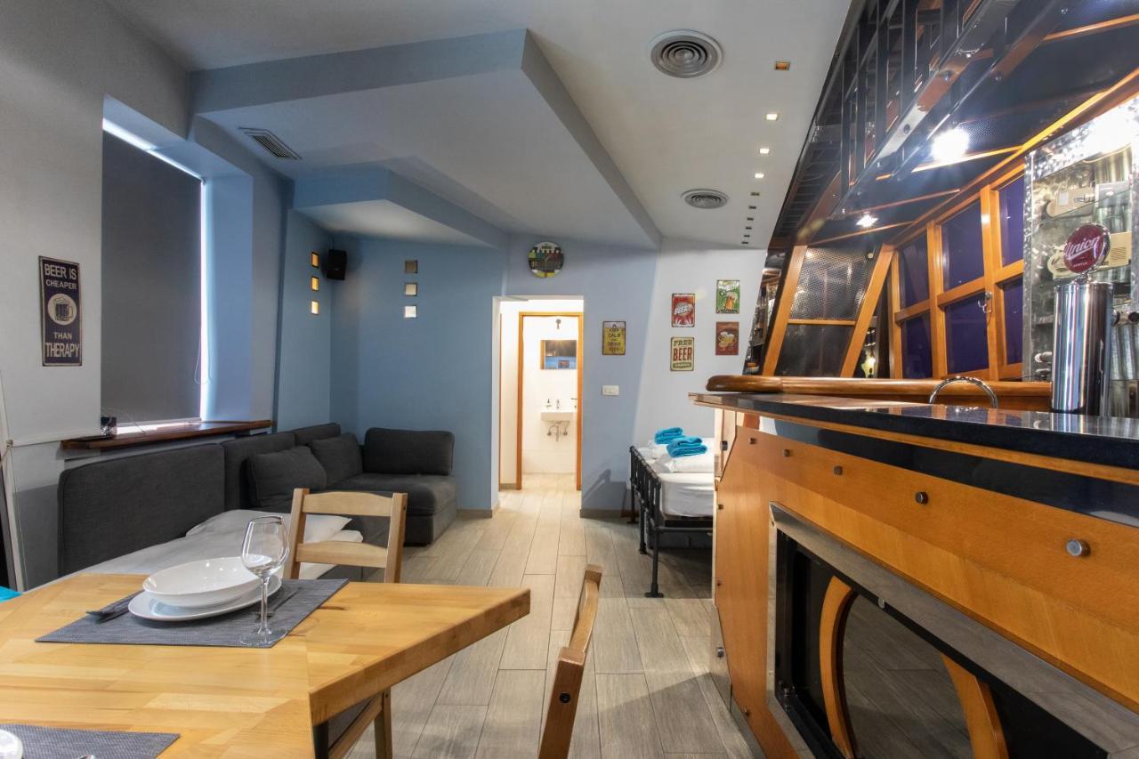 Stay In Pub Kamera Klub Apatment-City Center Ljubljana Kültér fotó